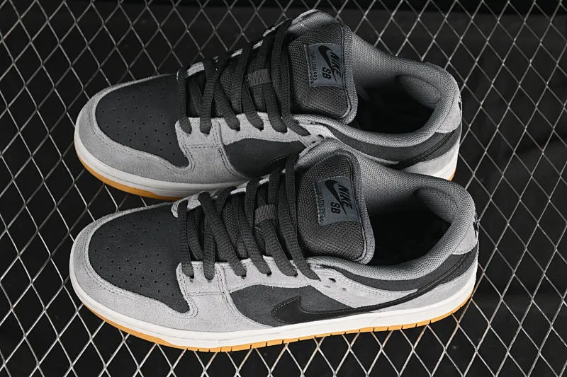 All categories Nk SB Dunk series Nk SB Dunk Low low-top sneakers Nike SB Dunk Low black gray low-top casual sneakers HF3063-001